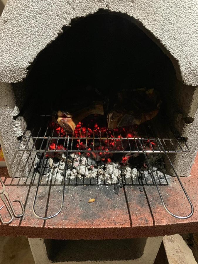 Alojamientos El Horno Montejo de la Sierra Ngoại thất bức ảnh